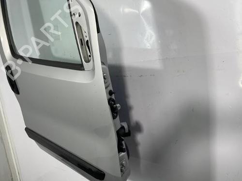 Right front door FIAT QUBO (225_) 1.3 D Multijet (225CXB1A, 225AXB1A, 225CXB11, 225AXB11,... | BP22832802C3 