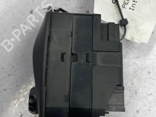 Used Switch PEUGEOT 306 Hatchback (7A, 7C, N3, N5) 1.9 D (69 hp) 28963489
