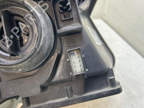 left-headlight-opel-meriva-a-mpv-x03-2003-2004-2005-2006-2007-2008-2009-2010-38721264 main image