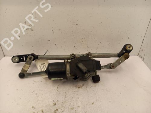Used Front wiper motor RENAULT CLIO III (BR0/1, CR0/1) 1.2 16V (BR02, BR0J, BR11, CR02, CR0J, CR11) (75 hp) 25120823