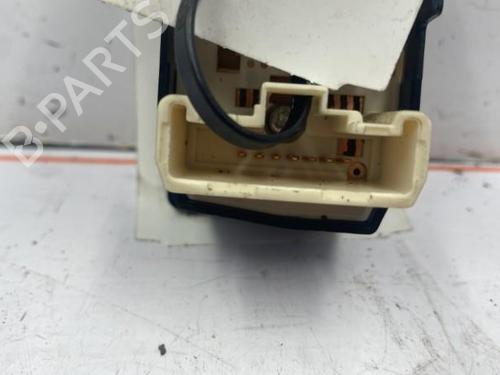 Used Mirror switch Mirror switch TOYOTA YARIS (_P9_) 1.3 VVT-i (SCP90_, SCP90R) (87 hp) 22838616 22838616