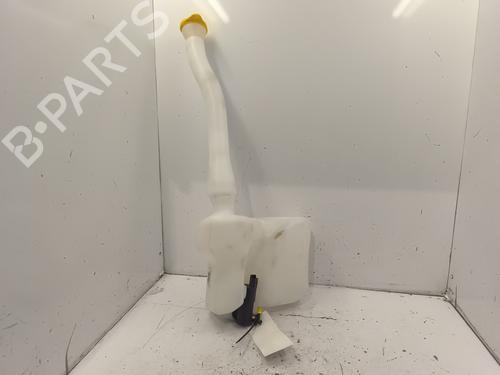 Used Windscreen washer tank RENAULT MASTER III Van (FV) 2.3 dCi 150 FWD (FV0F, FV03, FV09) (150 hp) 30326850