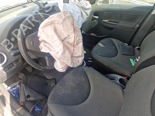 Fuse box CITROËN C3 I (FC_, FN_) 1.4 16V | BP30647539E1