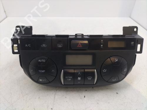 Used Climate control TOYOTA RAV 4 II (_A2_) 2.0 D 4WD (CLA20_, CLA21_, CLA20R, CLA21R) (116 hp) 30326882
