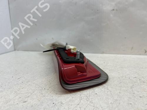 Luz central de freno Luz central de freno NISSAN JUKE (F15) 1.2 DIG-T (115 hp) 35885921 35885921