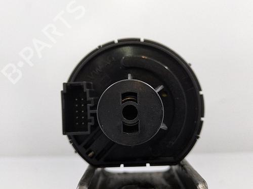 Used Headlight switch Headlight switch VW GOLF VII (5G1, BQ1, BE1, BE2) 1.2 TSI (110 hp) 22825317 22825317
