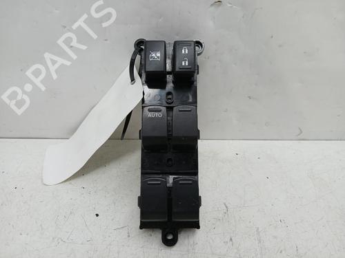 Used Left front window switch Left front window switch SUZUKI SWIFT V (AZ) 1.2 Hybrid (Mild Hybrid) (A2L412) (83 hp) 34365263 34365263