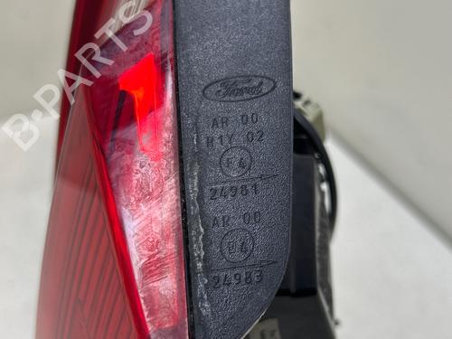 right-tailgate-light-ford-fiesta-vii-hj-hf-2017-37263352 main image