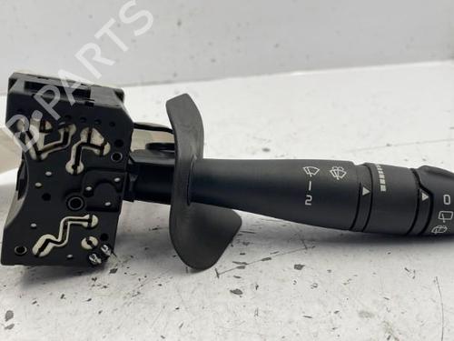 Used Steering column stalk RENAULT CLIO II (BB_, CB_) 1.4 16V (B/CB0P, BB13) (98 hp) 22835366