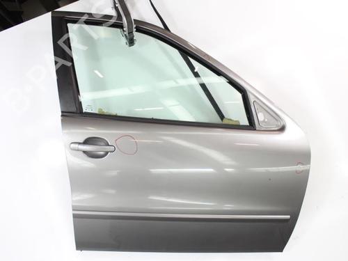 Used Right front door SEAT LEON (1M1) 1.9 TDI (150 hp) 22813127