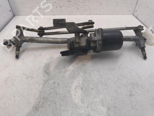 Used Front wiper motor RENAULT MEGANE II (BM0/1_, CM0/1_) 1.5 dCi (BM0F, BM0T, BM2B, CM0F, CM0T) (82 hp) 28277451