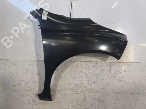 Used Right front fenders NISSAN MICRA III (K12) 1.4 16V (88 hp) 28384409