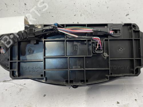 Climate control TOYOTA YARIS (_P13_) 1.5 Hybrid (NHP130_, NHP130) | BP22847507I5 