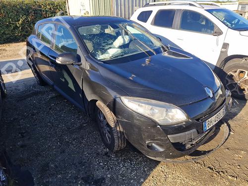 Third brake light RENAULT MEGANE III Hatchback (BZ0/1_, B3_) 1.5 dCi (BZ0C) | BP32205138L11 