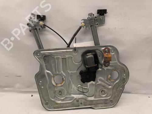 Lève-vitre avant gauche NISSAN QASHQAI I (J10, NJ10) 1.5 dCi (106 hp) 32078315