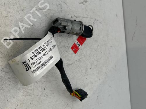 Canhão de ignição Canhão de ignição RENAULT CLIO II (BB_, CB_) 1.5 dCi (B/CB07) (65 hp) 39894194 39894194