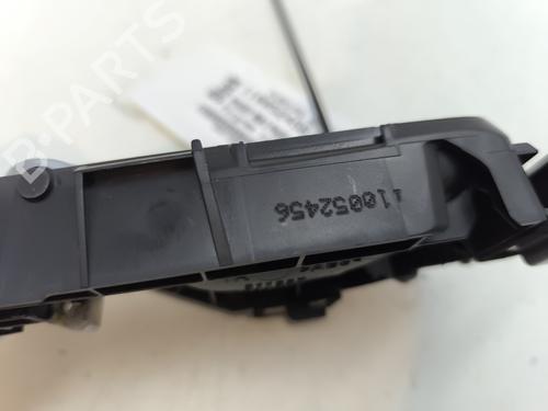 Front right interior door handle PEUGEOT 3008 II SUV (MC_, MR_, MJ_, M4_) 1.2 THP/ PureTech 130 (MRHNSM, MRHNSU, MRHNSJ, MRHNYW,... | BP29540807I14