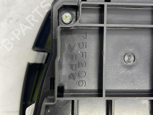 Used Climate control TOYOTA YARIS (_P13_) 1.0 (KSP130) (72 hp) 22827363