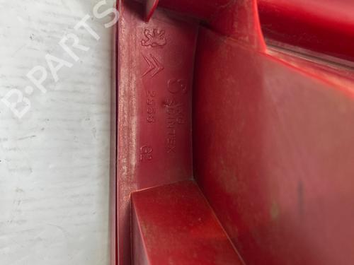 Used Left taillight Left taillight 38476071 38476071