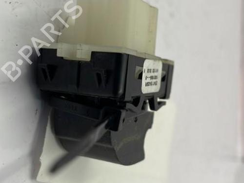 Used Right rear window switch Right rear window switch DACIA SANDERO III 1.0 TCe 100 ECO-G (101 hp) 22839158 22839158