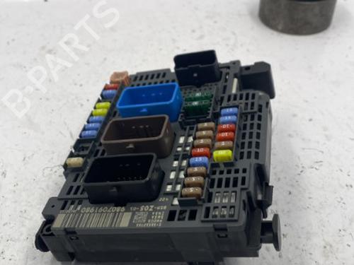 Fuse box CITROËN C4 Picasso II 1.6 HDi / BlueHDi 115 | BP23429567E1  - Image 5