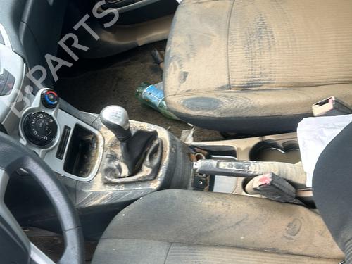 Brugte FORD FIESTA VI (CB1, CCN)  1.25  4618460