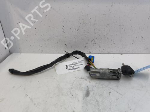 Used Ignition barrel PEUGEOT 206 Hatchback (2A/C) 1.4 i (75 hp) 26429263