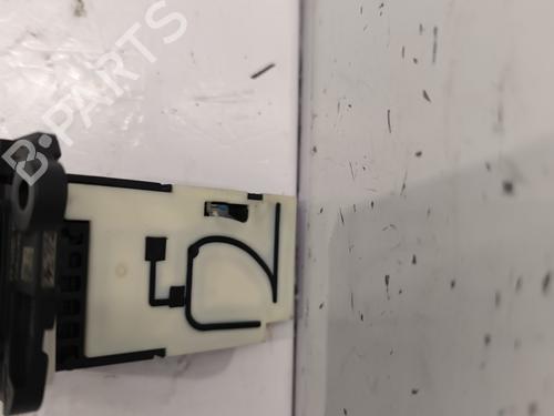 Mass air flow sensor FORD KUGA II (DM2) 2.0 TDCi | BP25445444M95 - Image 3