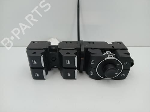 Interrupteur de vitre avant gauche FORD PUMA (J2K, CF7) 1.0 EcoBoost mHEV (125 hp) 30749438