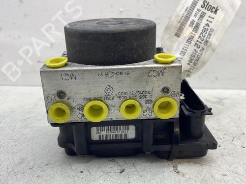 Used ABS pump RENAULT KANGOO / GRAND KANGOO II (KW0/1_) 1.5 dCi 90 (KW05, KW08, KW0G, KW11) (90 hp) 30045672