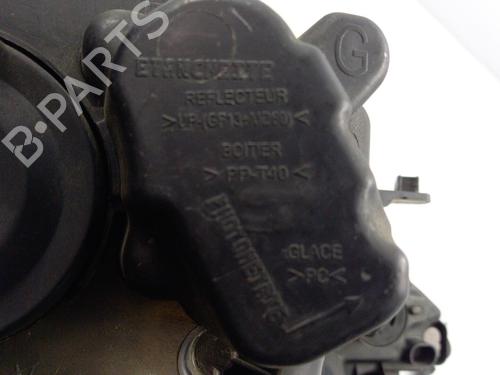 Left headlight PEUGEOT 1007 (KM_) 1.4 HDi | BP22825858C28 