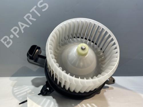 Used Heater blower motor TOYOTA YARIS (_P21_, _PA1_, _PH1_) 1.5 Hybrid (MXPH10, MXPH11) (116 hp) 30683228