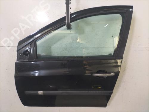 Porta anteriore sinistra RENAULT CLIO III (BR0/1, CR0/1) 1.5 dCi (C/BR0G, C/BR1G) (68 hp) 31987915