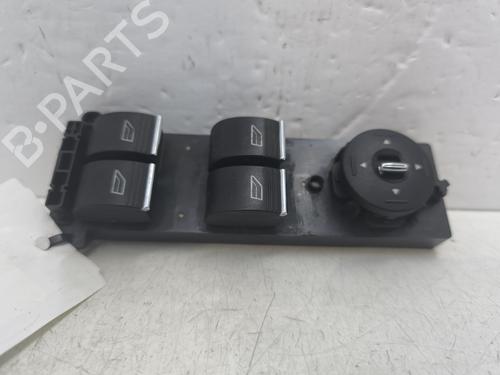 Used Left front window switch Left front window switch FORD FOCUS II Turnier (DA_, FFS, DS) 1.8 TDCi (115 hp) 30604117 30604117
