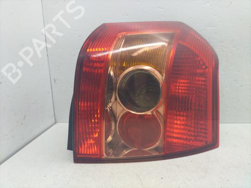 Used Right taillight TOYOTA COROLLA (_E12_) 1.4 D (NDE120_, NDE120R) (90 hp) 31997174