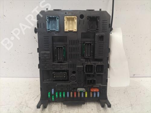 Used Fuse box Fuse box CITROËN C5 III (RD_) 2.0 HDi 140 (RDRHF8, RDRHFA, RDRHA8, RDRHAJ) (140 hp) 23970405 23970405