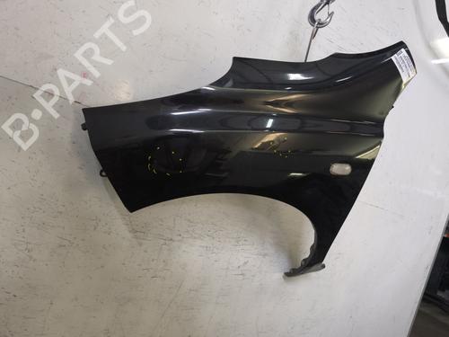 Guarda-lamas esquerdo Guarda-lamas esquerdo NISSAN MICRA III (K12) 1.2 16V (65 hp) 36299302 36299302