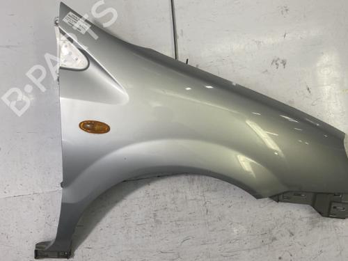Used Right front fenders NISSAN ALMERA TINO (V10) 2.2 dCi (136 hp) 22843699