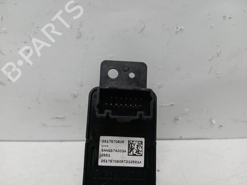 Switch RENAULT ARKANA I (LCM_, LDN_) 1.6 E-TECH 145 (LDMU) | BP29834271I30