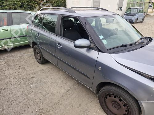 Right front window switch SKODA FABIA II Combi (545) 1.6 TDI | BP29438934I26  - Image 9