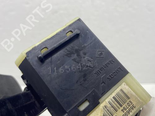 Used Steering column stalk Steering column stalk RENAULT MASTER II Van (FD) 2.8 dTI (FD0C, FD0F, FD2B, FD2F, FD3C, FD3F) (114 hp) 31799874 31799874