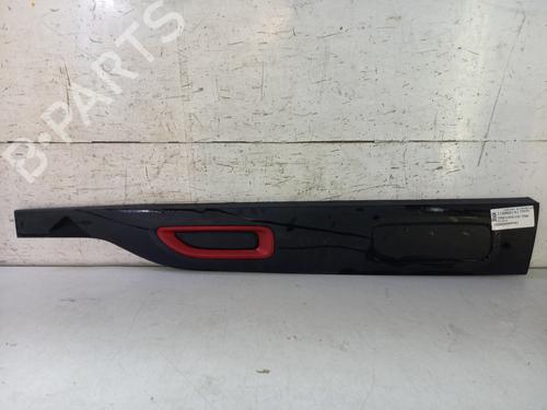 Used Electronic module CITROËN C4 CACTUS 1.5 BlueHDi 100 (102 hp) 31581531