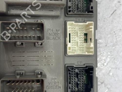 Fuse box PEUGEOT 807 (EB_) 2.2 HDi | BP22839043E1 