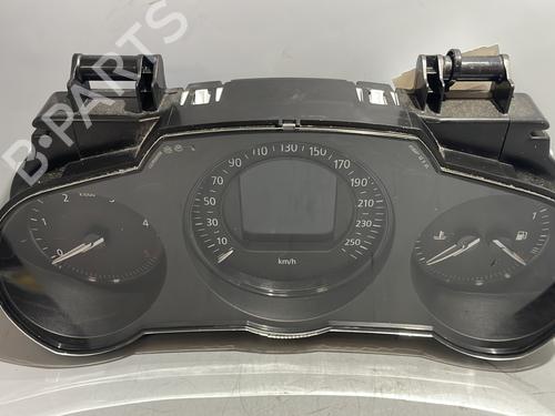 Cockpit RENAULT MEGANE IV Hatchback (B9A/M/N_) 1.5 dCi 110 (B9A3) (110 hp) 28328418
