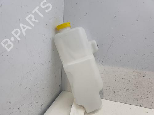 Used Windscreen washer tank RENAULT TWINGO III (BCM_, BCA_) [2014-2025]  27348075