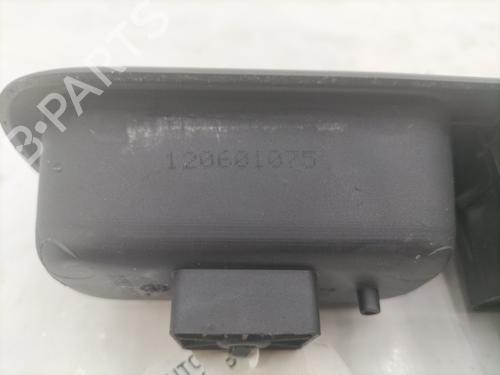 Left front window switch PEUGEOT 5008 (0U_, 0E_) 1.6 HDi | BP32212680I27