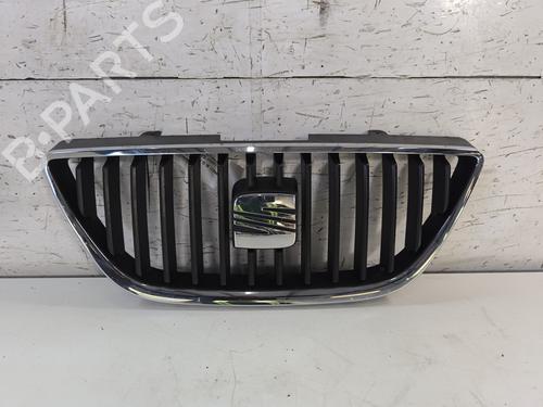 Grill SEAT IBIZA IV (6J5, 6P1) 1.2 TDI (75 hp) 29438645