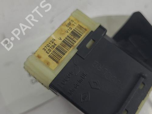 Steering column stalk RENAULT CLIO II (BB_, CB_) 1.9 D (B/CB0E, BB0J) | BP22821494I23 