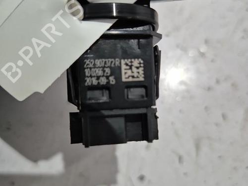Used Warning switch RENAULT CLIO IV (BH_) 1.5 dCi 75 (75 hp) 22838153