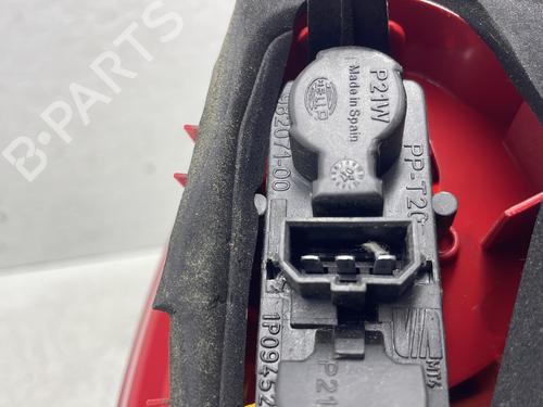 right-taillight-seat-leon-1p1-2005-2006-2007-2008-2009-2010-2011-2012-2013-32703681 main image